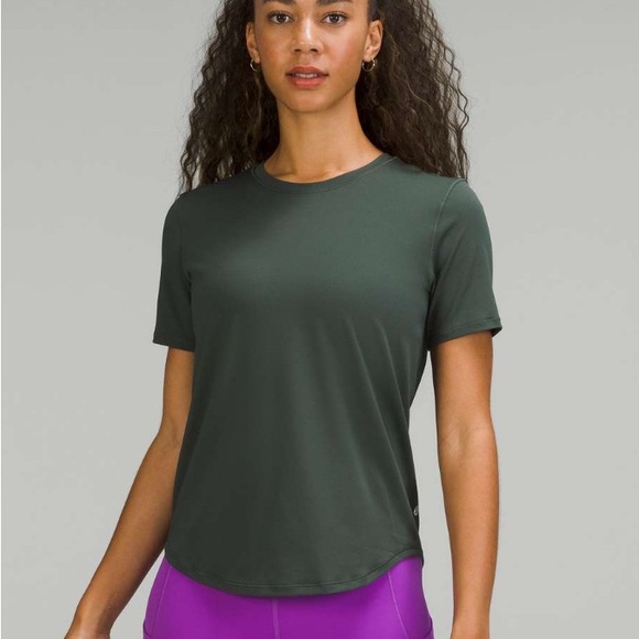 Women's Dark Green Short Sleeve Top - Picture 1 of 4